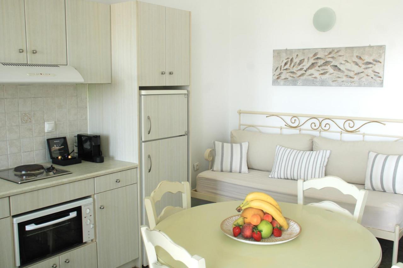 Ambelas Mare Apartments Exterior photo
