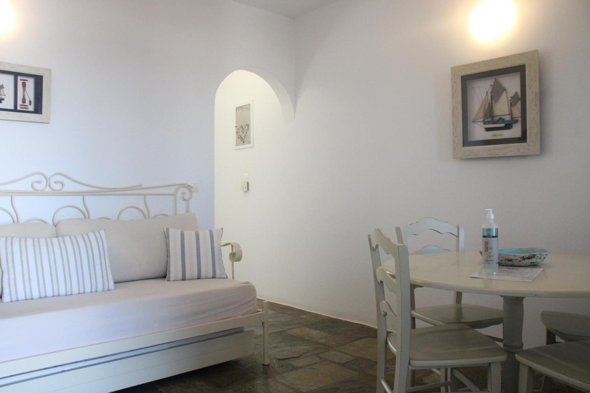 Ambelas Mare Apartments Exterior photo