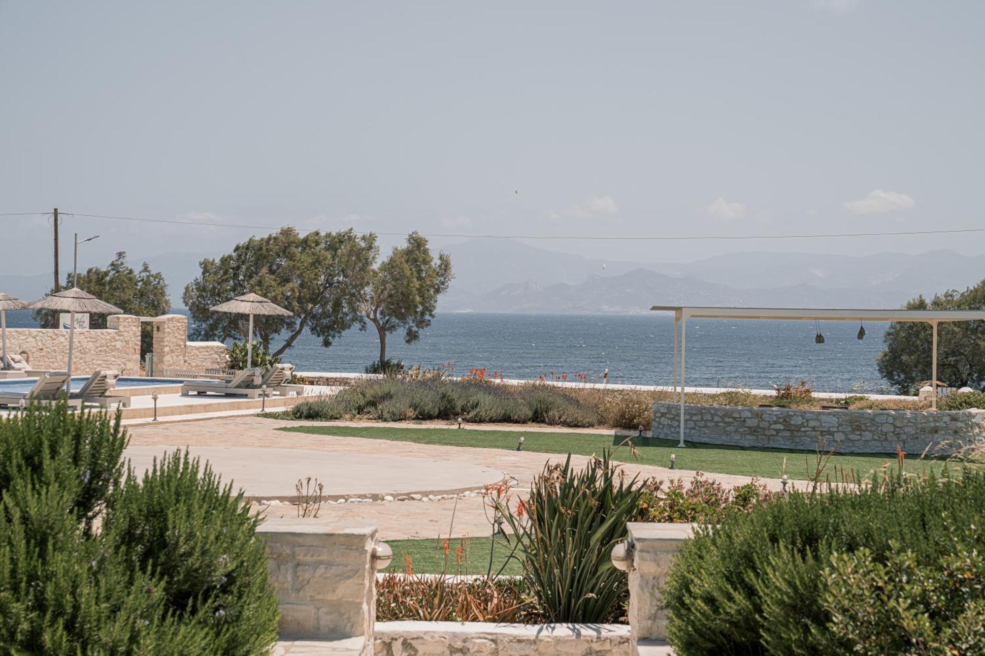 Ambelas Mare Apartments Exterior photo